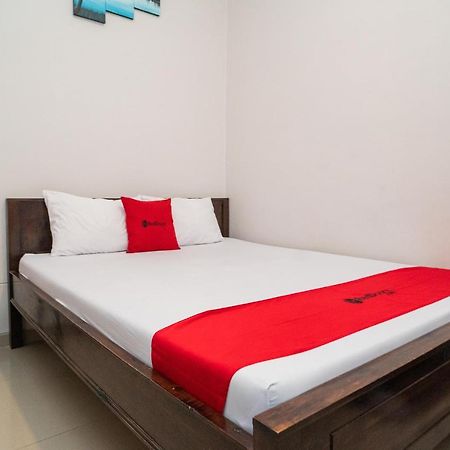 Reddoorz At Merr Rungkut Jl Gunung Anyar Gununganjar Exterior foto