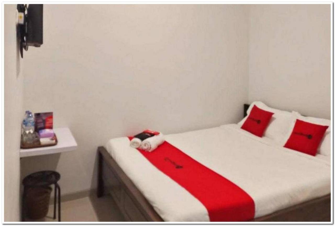 Reddoorz At Merr Rungkut Jl Gunung Anyar Gununganjar Exterior foto